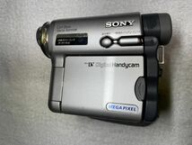 SONY Mini DV Digital Handycam DCR-TRV33_画像1