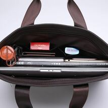 LYXD ビジネスバッグ パソコン ショルダーバッグ メンズ トートバッグ レザー 革 かばん 鞄 通勤通学 2way ブリーフケース_画像5