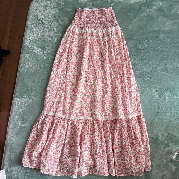 花柄 ベアトップロングワンピース