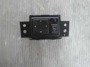 NV350 Caravan LDF-CW8E26 door mirror switch YD25DDTI QM1 230211