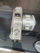 1円〜　OLYMPUS オリンパス E-P2 ミラーレス一眼レフデジタルカメラ レンズ付き　バッテリー付き 通電確認済み_画像6