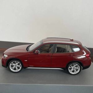 美品！BMW 1/18 BMW X1 SUV RED 赤 KYOSHO 京商 プラモデル ミニカー 車 模型 