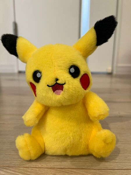 ポケモン ぬいぐるみ ピカチュウ