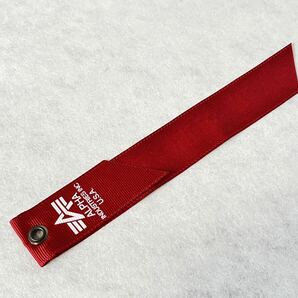 未使用 ALPHA INDUSTRIES 赤リボン REMOVE BEFORE FLIHT アルファ ミリタリー フライト ジャケット キーホルダー ストラップ MA-1の画像3