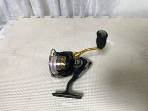 M2078 DAIWA ダイワ REVROS 2004H レブロス スピニングリール 動作品　全国送料無料