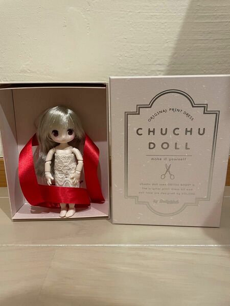 Dollybird30号記念　晴れ着　HINA 緋色うさぎchuchu　doll　HINA