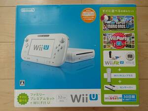 [Wii remote control plus attached model ]WiiU(32GB) Family premium set +Wii Fit U