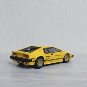 AUTOart 1/43 ロータス エスプリ ターボ Lotus Esprit Turbo ダイキャスト ミニカー オートアートの画像4