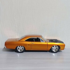 1/24 プリムス ロードランナー Plymouth Road Runner アメ車 ダイキャスト ミニカー 雑貨の画像5