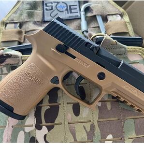 SIG P250 Model Pistol 完全構造化された科学教育モデル 非発射型無動力 (砂) [並行輸入品] サバゲー ミリタリー サバイバルゲーム