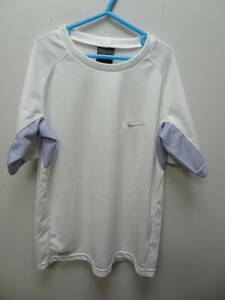 全国送料無料 正規品 ナイキ NIKE レディース 白色 ポリエステル100％素材 半袖スポーツTシャツ Sサイズ