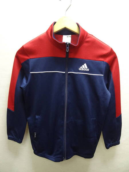 全国送料無料 アディダス adidas 子供服キッズ男&女の子 ネイビーXレッド色 サッカー等スポーツ ジャージ素材トップス 140