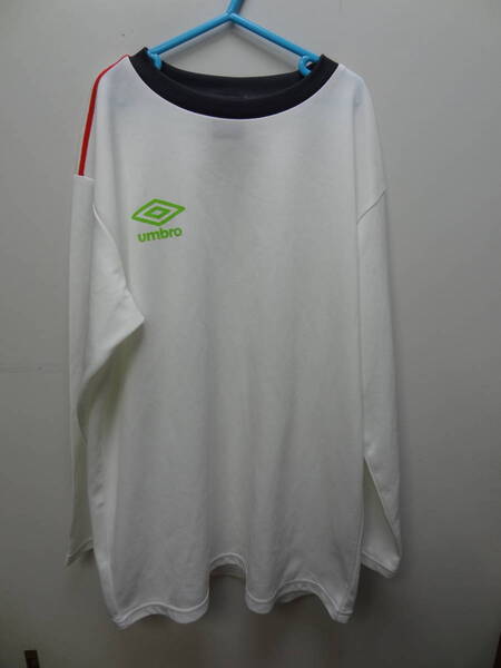 全国送料無料 アンブロ UMBRO 子供キッズ男&女の子 白色ポリエステル100%長袖サッカーゲームTシャツ 160