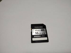 16GB　TOSHIBA EXCERIA PRO　SDHCカード　フォーマット済み　SDカード　メモリーカード