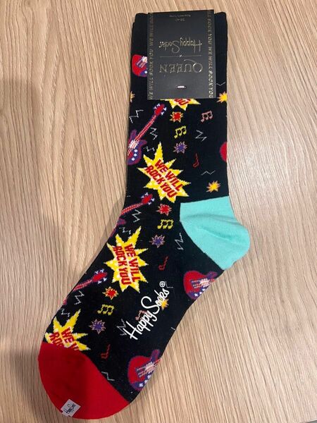 当日発送可能！新品タグ付き★ 限定発売HappySocks人気コラボ靴下