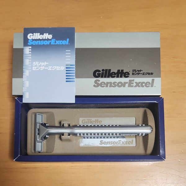 10%OFF Gillette　SensorExcel ｼﾞﾚｯﾄｾﾝｻｰｴｸｾﾙ本体+替刃二枚