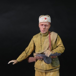 ソビエトタンクデサント　1/35　車上立つロシア兵レジンキットフィギュア塗装済み完成品一体