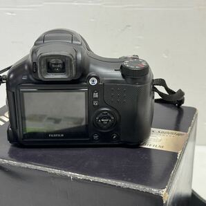 FUJIFILM 富士フィルム FinePix S6000 fd デジタル一眼レフの画像5