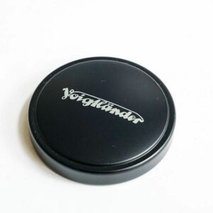 【美品】Voigtlander かぶせ式 メタルレンズキャップ 内径約49mm〜50mm 金属製