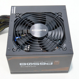 【中古】電源ユニット GIGABYTE GP-P650B 80PLUS BRONZE 650W 黒 ブラック 02