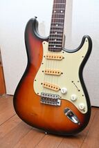 Fender Japan ストラトキャスター 中古_画像1