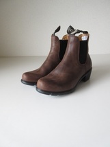 美品 Blundstone / ブランドストーン サイドゴアブーツ 5cmヒール Antique Brown 5-24.5 / レディース レザー_画像2