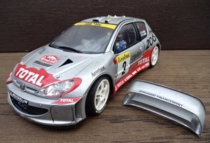 完成品 1/24　タミヤ　プジョー　206 WRC Tamiya Peugeot 206 WRC 2001 オリオール　プラモデル