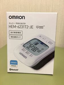 オムロン　手首式血圧計 HEM-6231T2-JE Bluetooth 