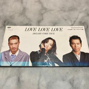 CD 中古品 LOVE LOVE LOVE/嵐が来る/DREAMS COME TRUE、 吉田美和 f70