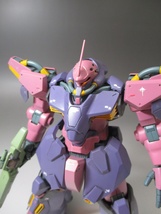 ＨＧＵＣ　メッサーネイキッド　塗装済完成品　発光機能付き_画像3