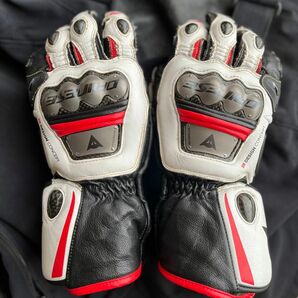 Dainese Full Metal 6 レーシンググローブ サイズ XSレーシンググローブ alpinestars ダイネーゼ