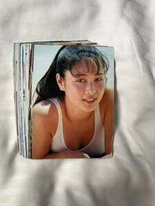 ★　60枚　ZARD　坂井泉水　速達でお届け　L判写真　ヤマト営業所留めOK　週替わりに新作出品　高品質　送料何点でも180円セール ★