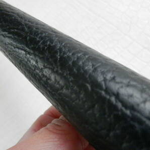 牛革 ワイルドな型押し 鮫・サメ・シャーク風 ブラック の画像9