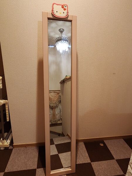 サンリオ ハローキティ スタンドミラー HELLO KITTY