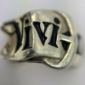 【K】Vivienne Westwood ヴィヴィアンウエストウッド リング アクセサリー 指輪 ベルトデザイン ブランド 箱あり シルバー【1351】の画像3