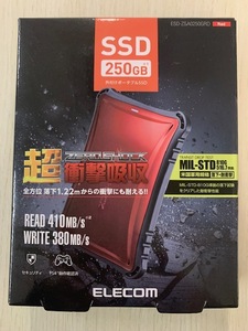 送料無料　新品未開封　エレコム 外付けポータブルSSD 250GB　超衝撃吸収　RED