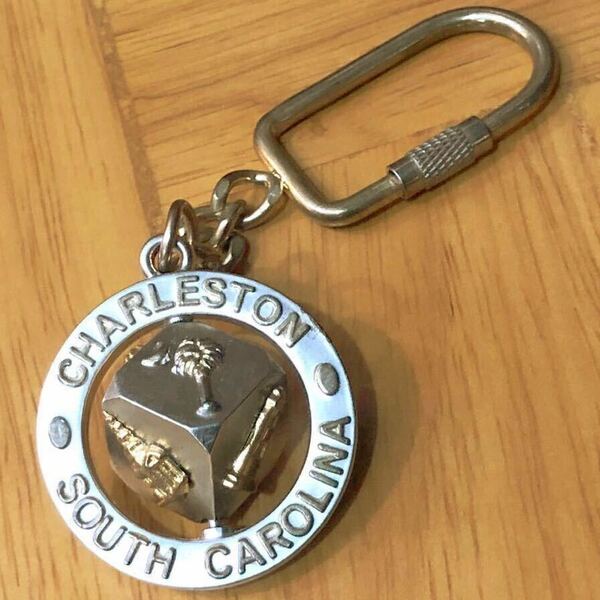 【即決/送料無料】 Charleston South Carolina サウスカロライナ チャールストンキーホルダー 海外土産 海外観光地キーホルダー 中古