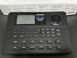 Alesis SR-16 ドラムマシン　アレシス　ほぼ新品 Drum Machine