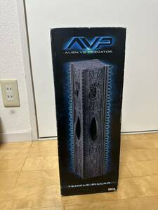 ネカ　テンプルピラー　プレデター　エイリアン　neca avp