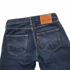 漢の休日には 濃紺 リーバイス Levi’s 501R W29 ストレート メンズ ジーパン 501 デニム 革パッチ ボタンフライ