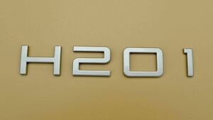 ◎廃番処分品◎トヨタ ハイエース HIACE 車両型式 H201オリジナル 手作りエンブレム(シルバーメタリック)