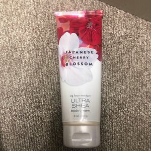 [Bath&Body Works] バス＆ボディワークス ボディクリーム ジャパニーズチェリー ブロッサム 