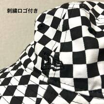 ちょい大きめ！ニューエラ NEW ERA 古着チェッカーサファリハット バケットハット L-XL 白黒チェッカー _画像2