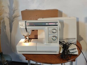 R60305-1 レトロ JANOME ミシン エクセル22 818型 元箱付き 動作確認済み