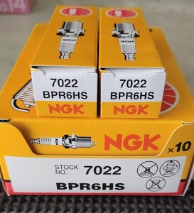 NGK スパークプラグ　2本セット　BPR6HS bpr6hs