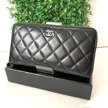 1円 美品 CHANEL シャネル マトラッセ パテント ブラック シルバー金具 ラウンドファスナー長財布_画像2