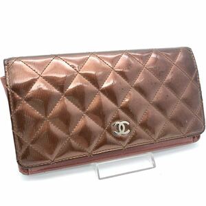 CHANEL シャネル ココマーク マトラッセ パテントレザー 二つ折り長財布