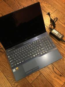 送料無料 富士通 LIFEBOOK AH77/D1