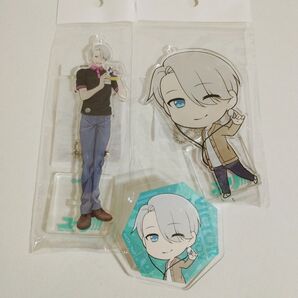 ユーリオンアイス HMV アクスタ バッジ ヴィクトル 3点セット