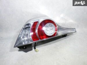 点灯OK！！ トヨタ 純正 NHP10 アクア 前期 テールライト テールランプ 左 左側 助手席 STANLEY 52-252